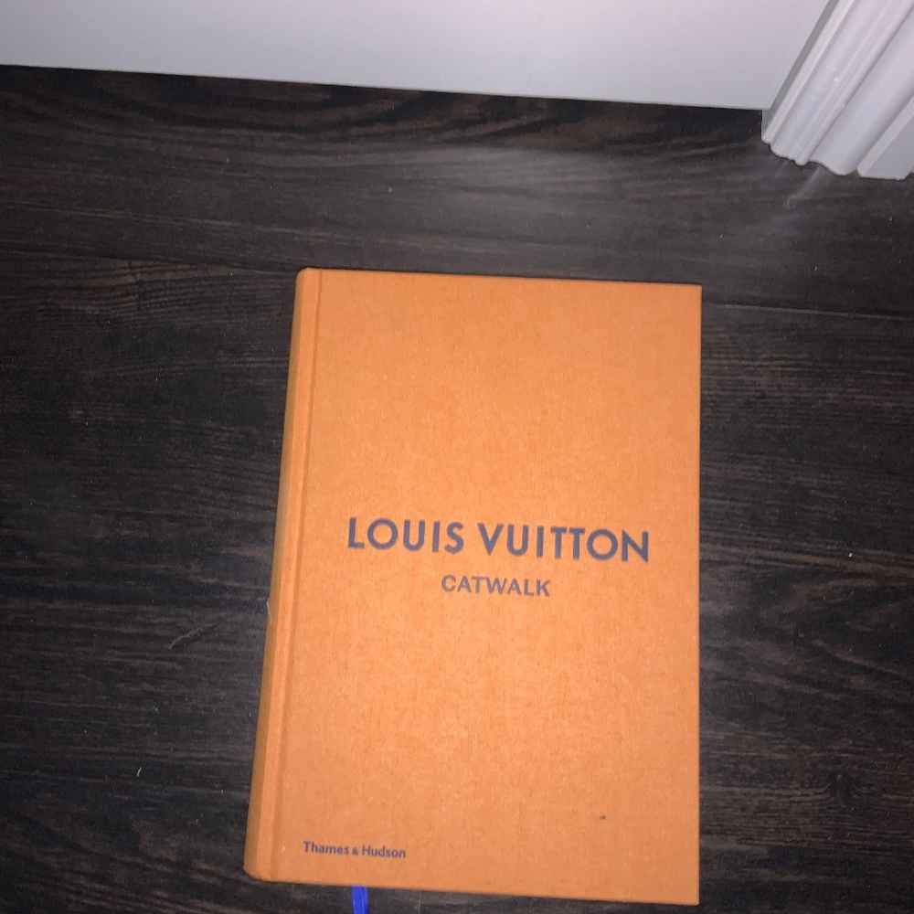 Louis Vuitton Catwalk Book